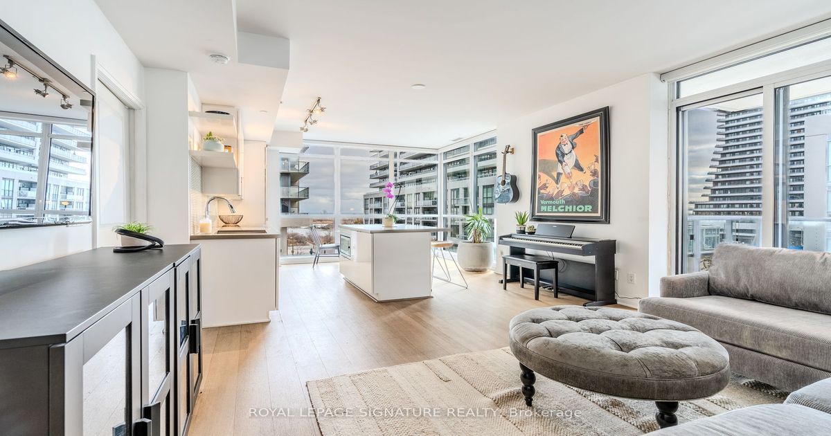 B415-60 Annie Craig Drive Toronto W06