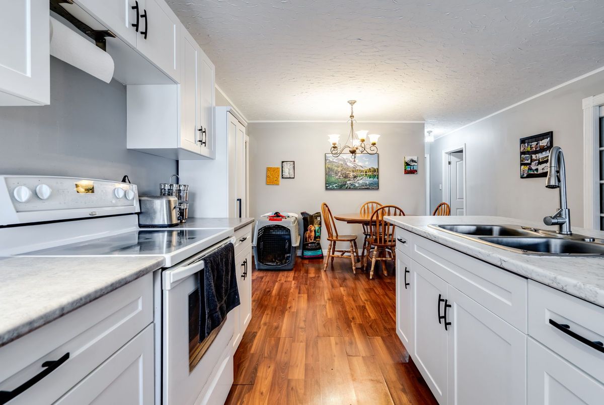 39 John Street 39 John Street Chatham-Kent