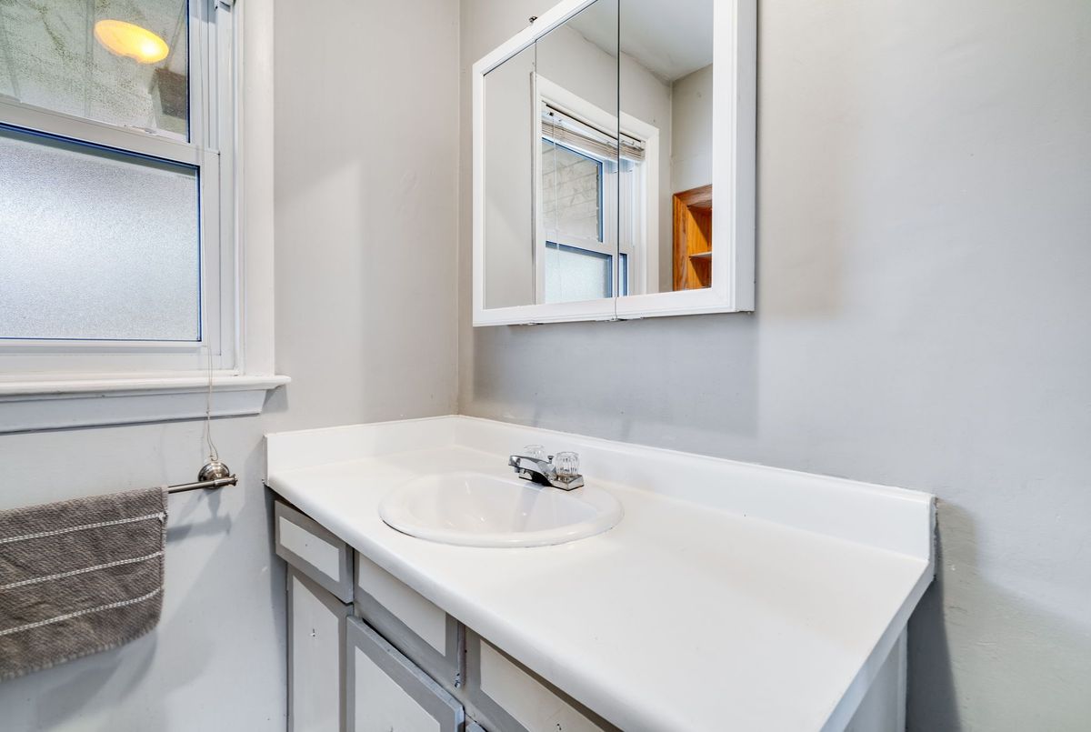 39 John Street 39 John Street Chatham-Kent