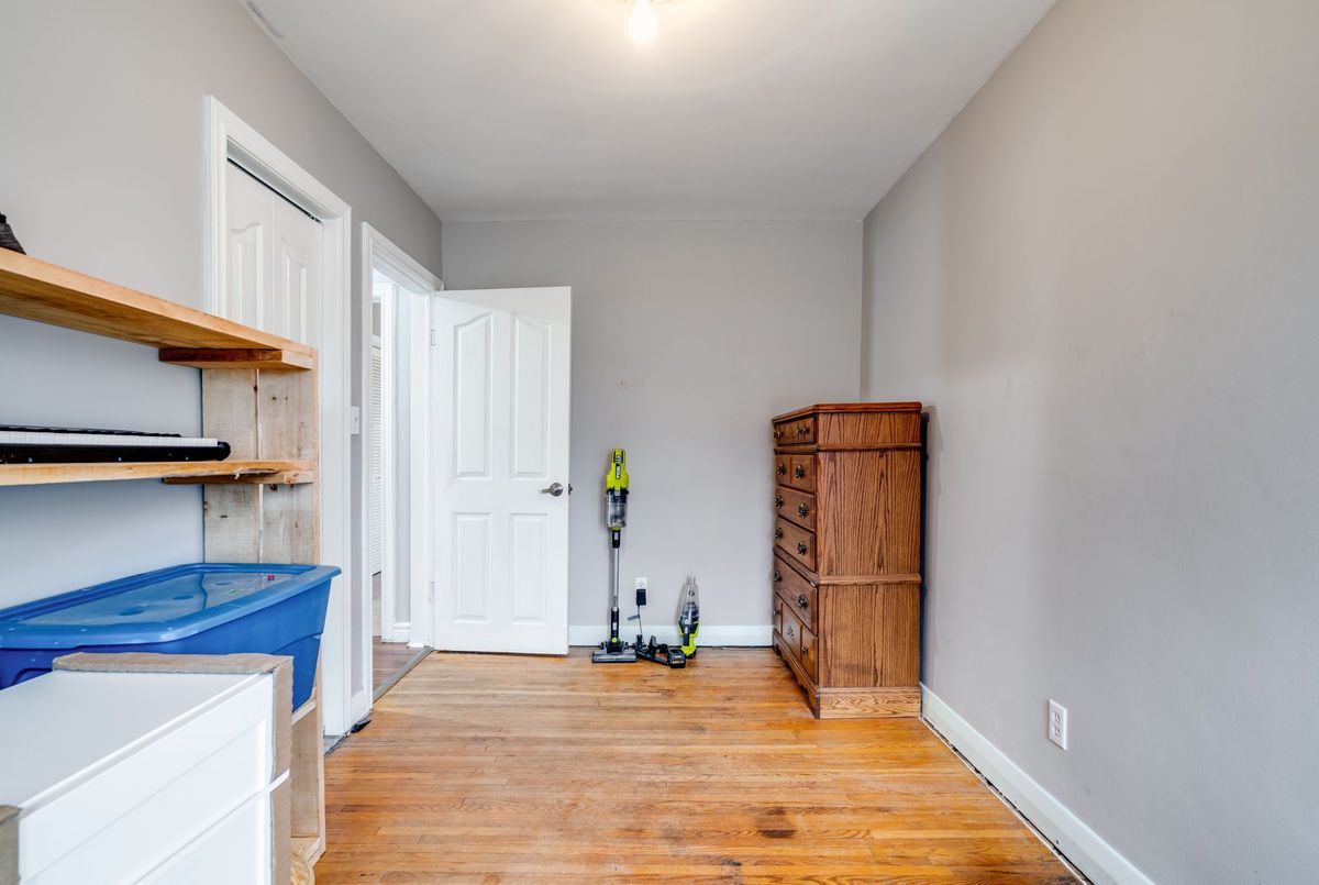 39 John Street 39 John Street Chatham-Kent