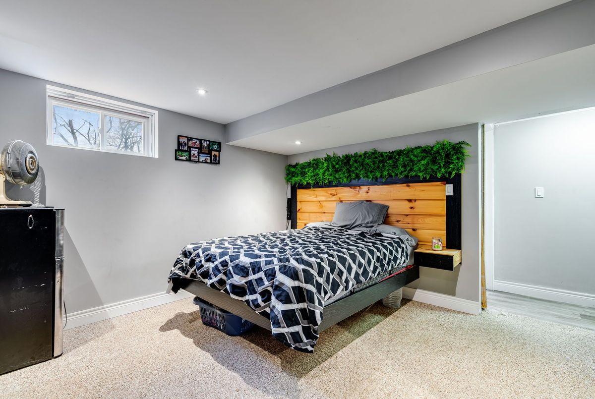 39 John Street 39 John Street Chatham-Kent