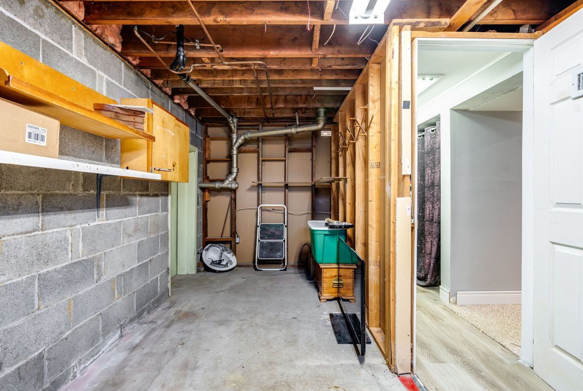 39 John Street 39 John Street Chatham-Kent