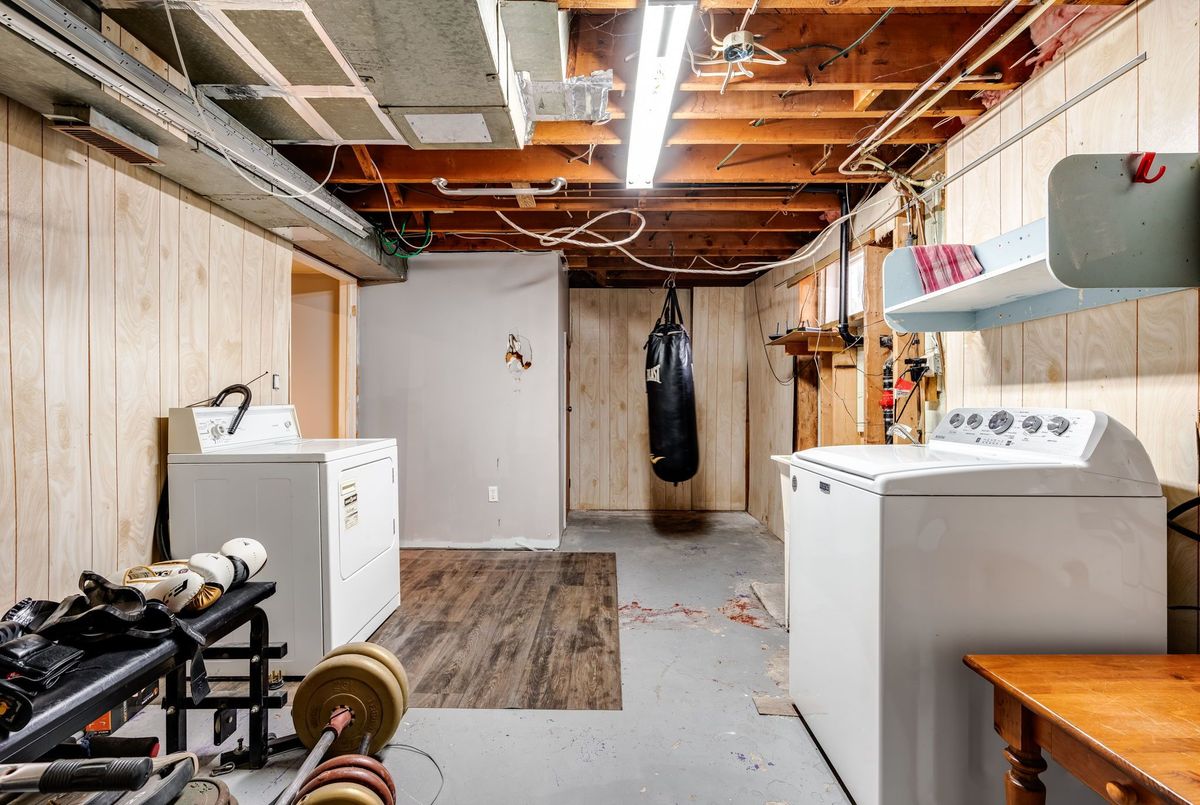 39 John Street 39 John Street Chatham-Kent