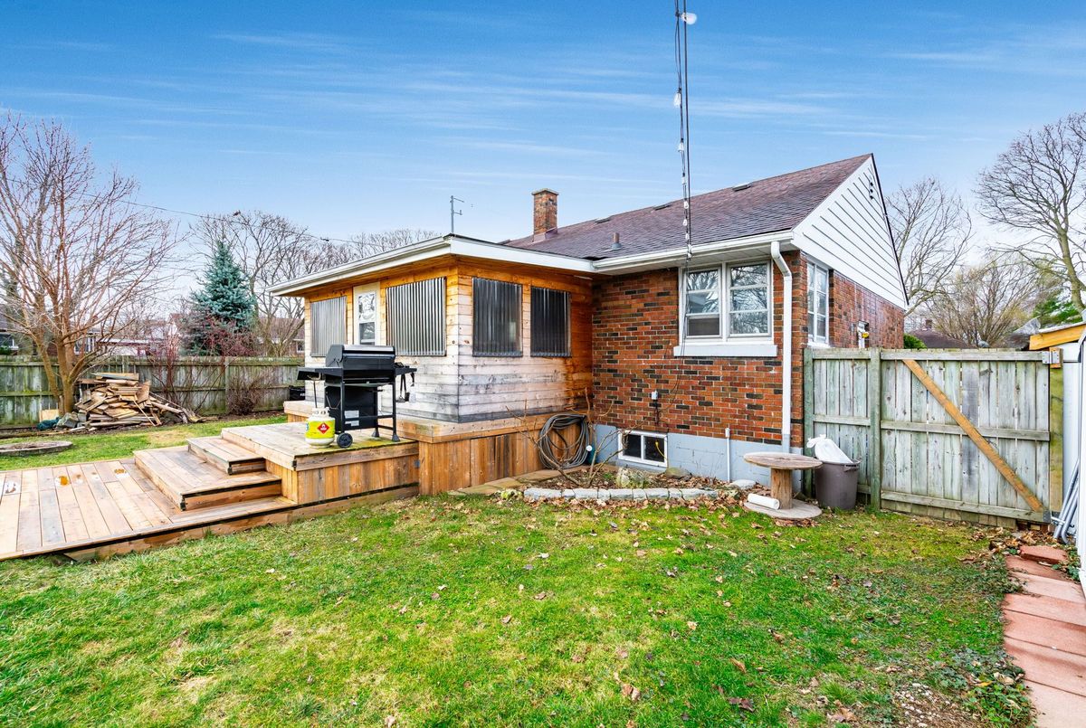 39 John Street 39 John Street Chatham-Kent