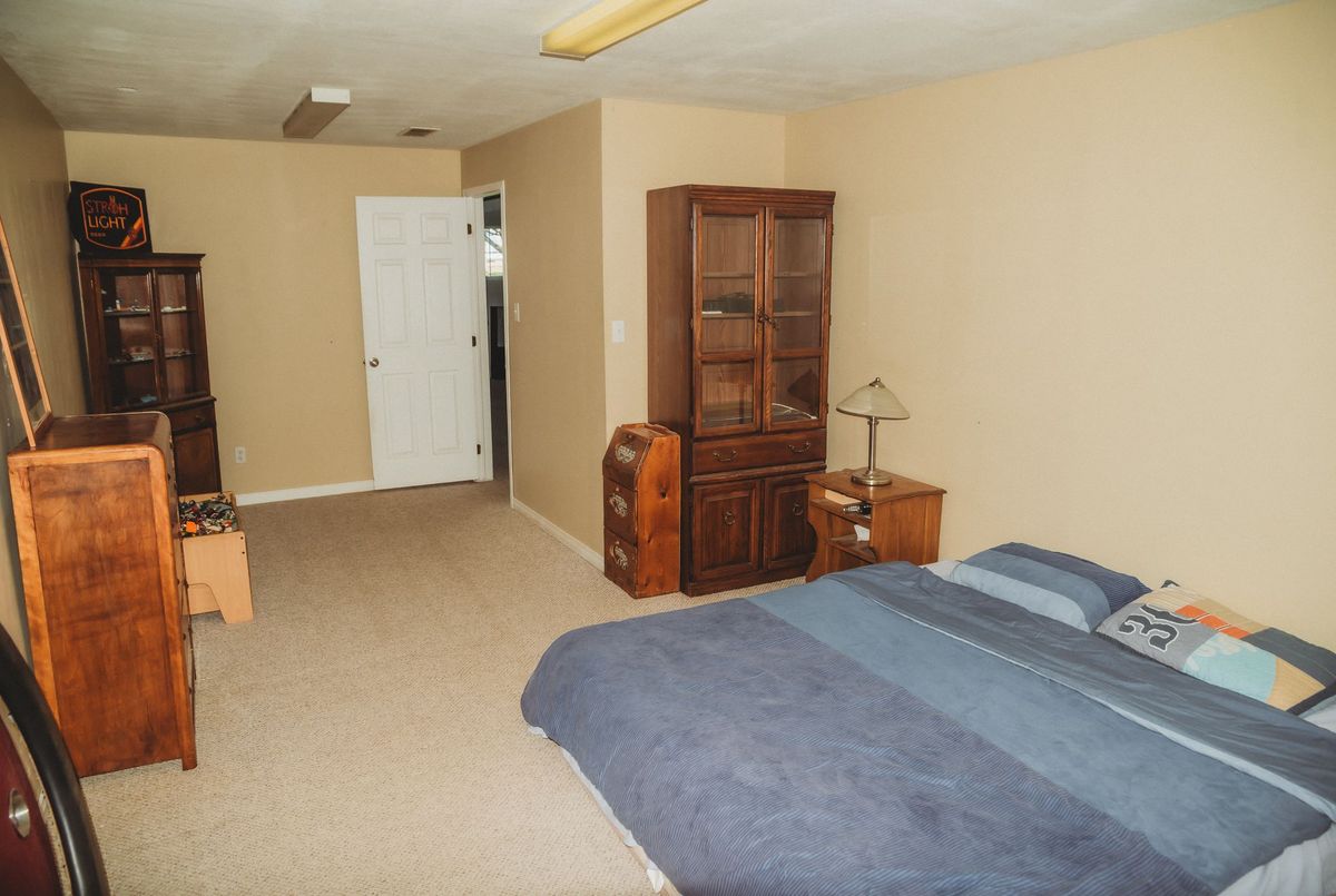 img-gallery
