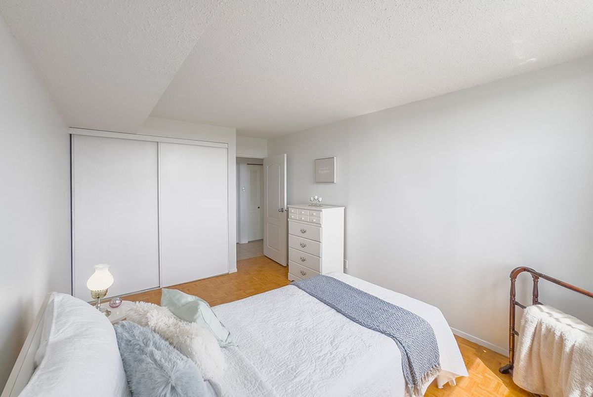 707-2760 Carousel Crescent 707-2760 Carousel Crescent Blossom Park - Airport and Area