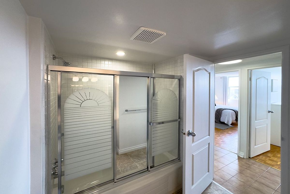 707-2760 Carousel Crescent 707-2760 Carousel Crescent Blossom Park - Airport and Area