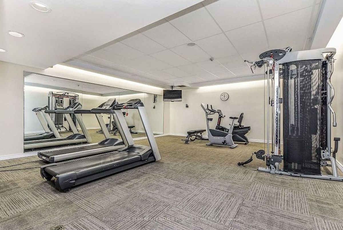 707-2760 Carousel Crescent 707-2760 Carousel Crescent Blossom Park - Airport and Area