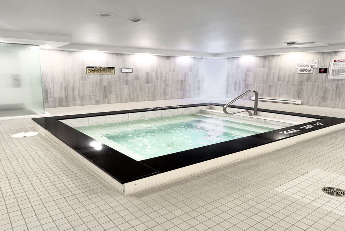 707-2760 Carousel Crescent 707-2760 Carousel Crescent Blossom Park - Airport and Area