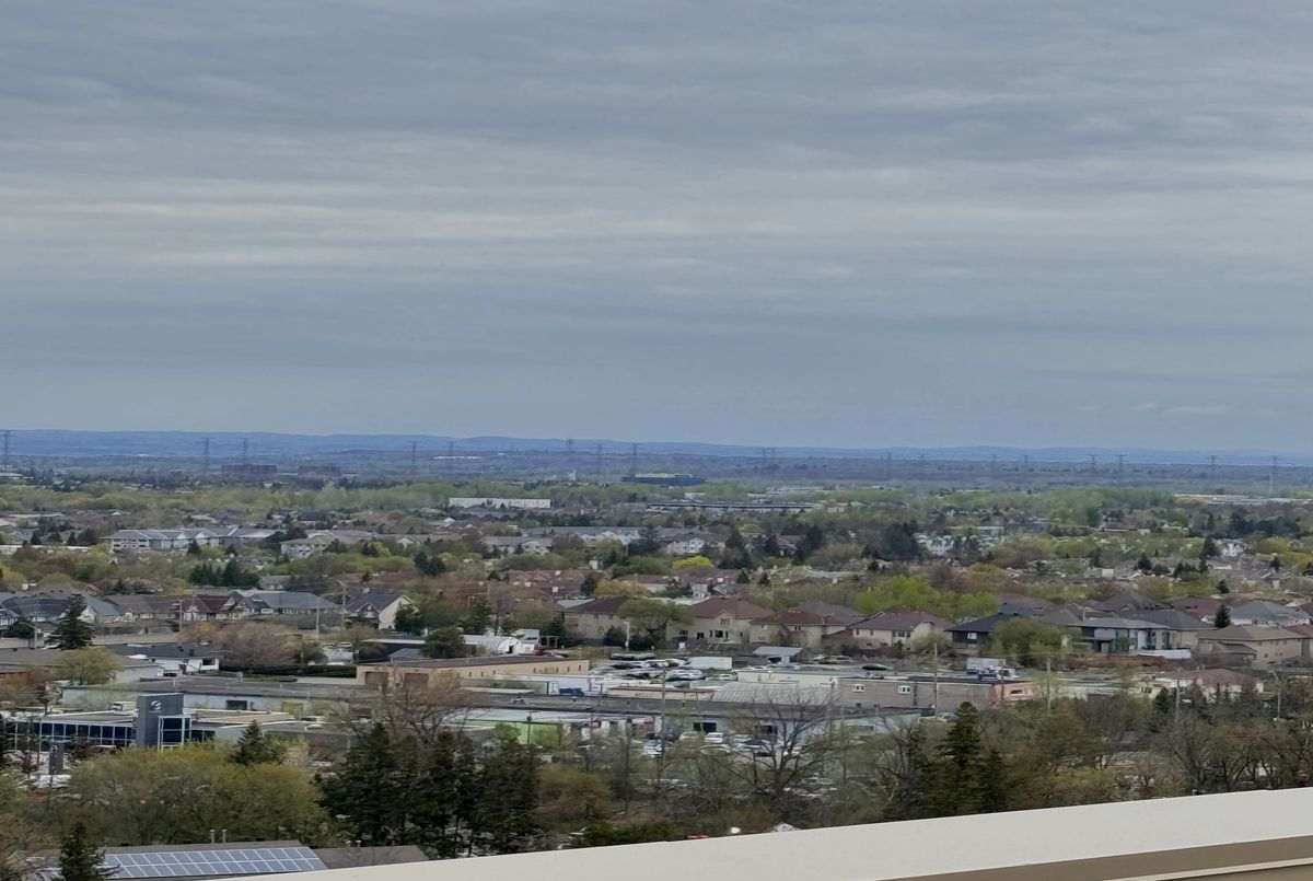 707-2760 Carousel Crescent 707-2760 Carousel Crescent Blossom Park - Airport and Area