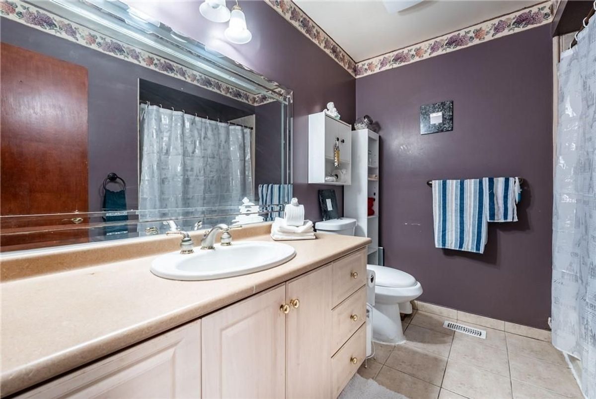 97 Guildwood Drive 97 Guildwood Drive Hamilton