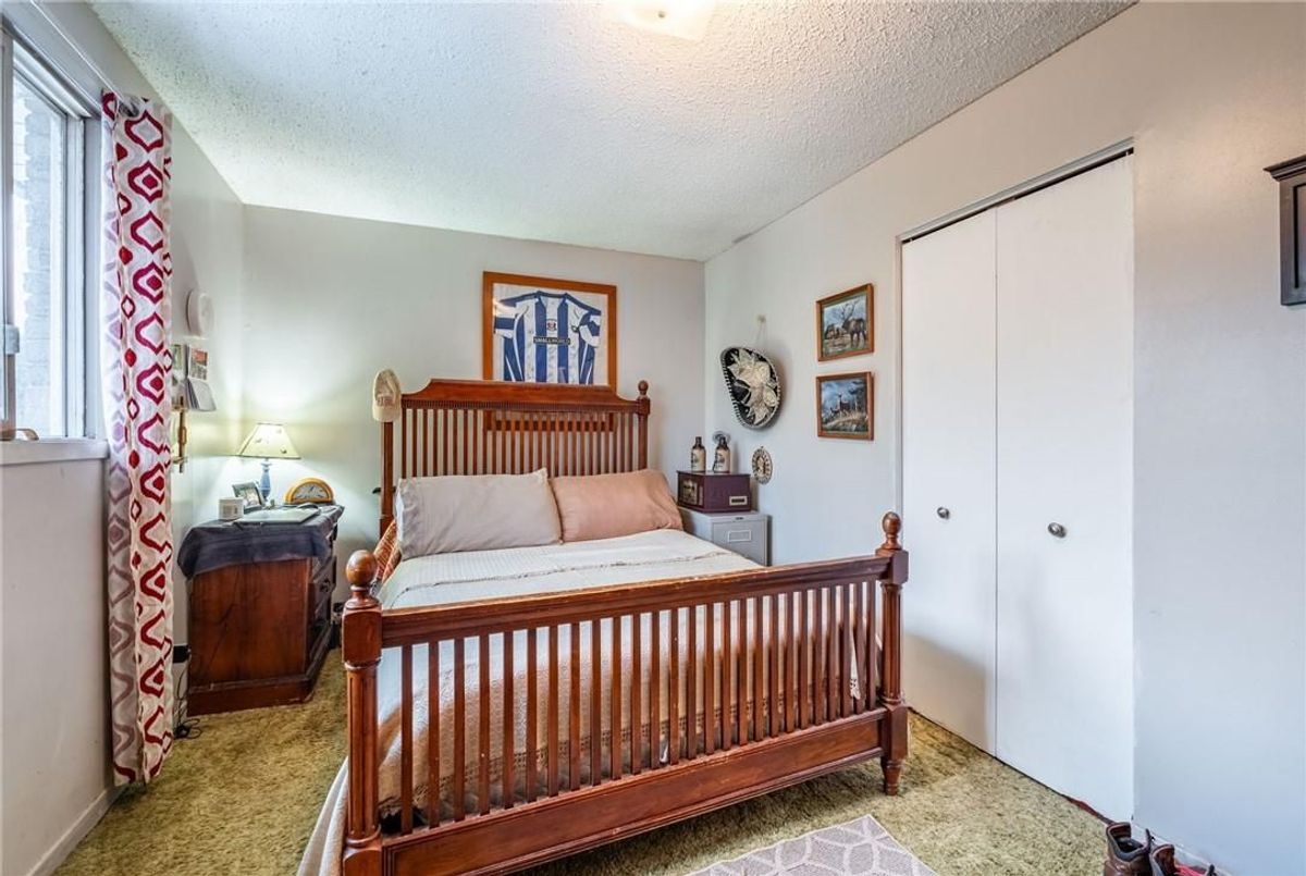 97 Guildwood Drive 97 Guildwood Drive Hamilton