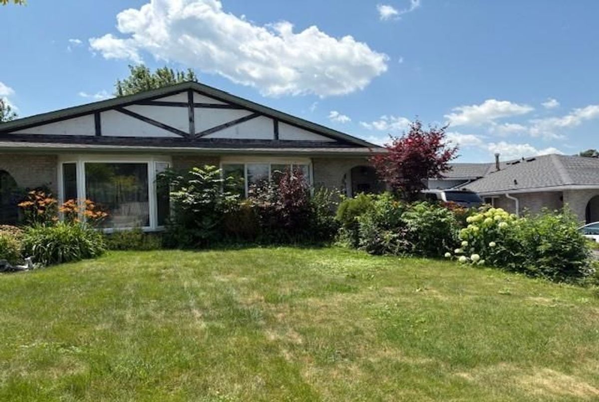 97 Guildwood Drive 97 Guildwood Drive Hamilton