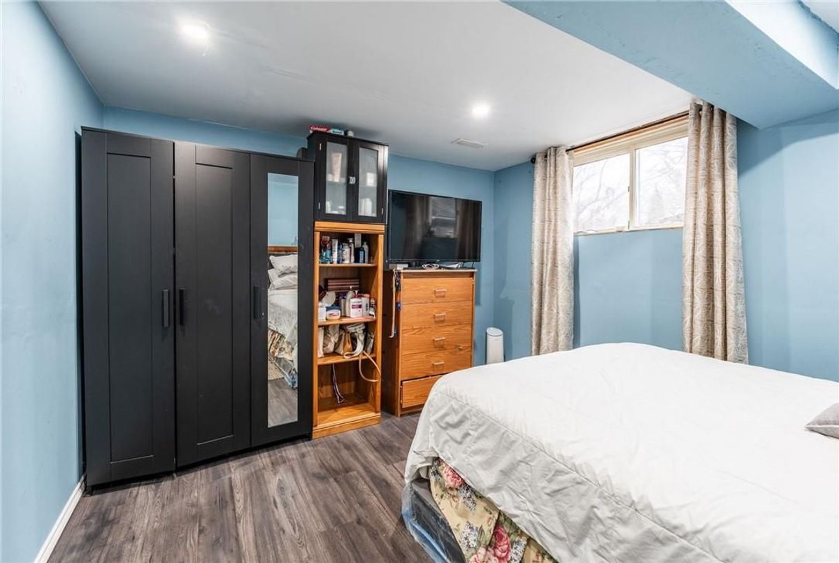 97 Guildwood Drive 97 Guildwood Drive Hamilton