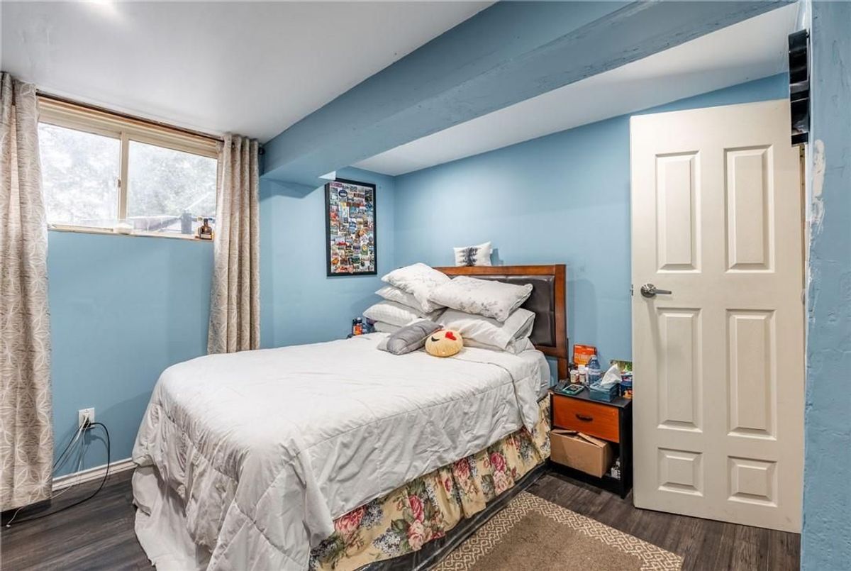 97 Guildwood Drive 97 Guildwood Drive Hamilton