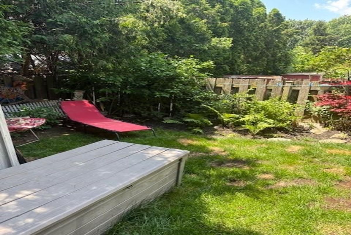 97 Guildwood Drive 97 Guildwood Drive Hamilton