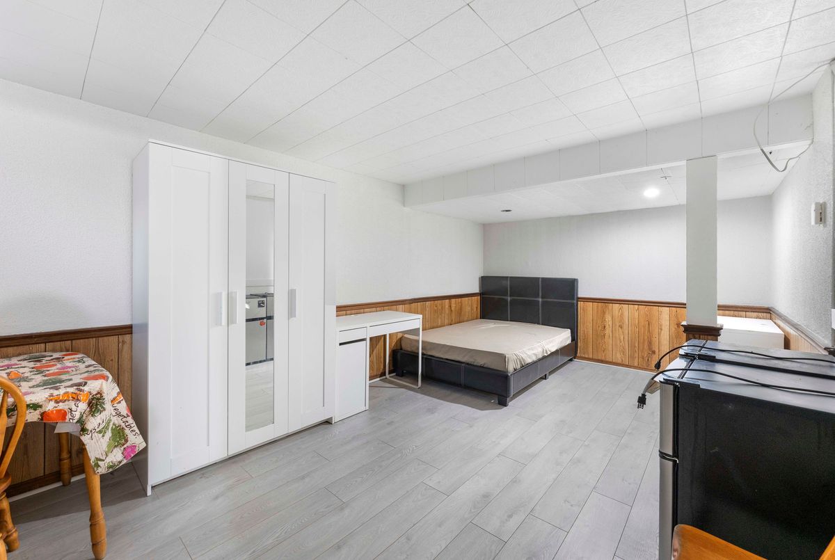 2-405 Keats Way 2-405 Keats Way Waterloo