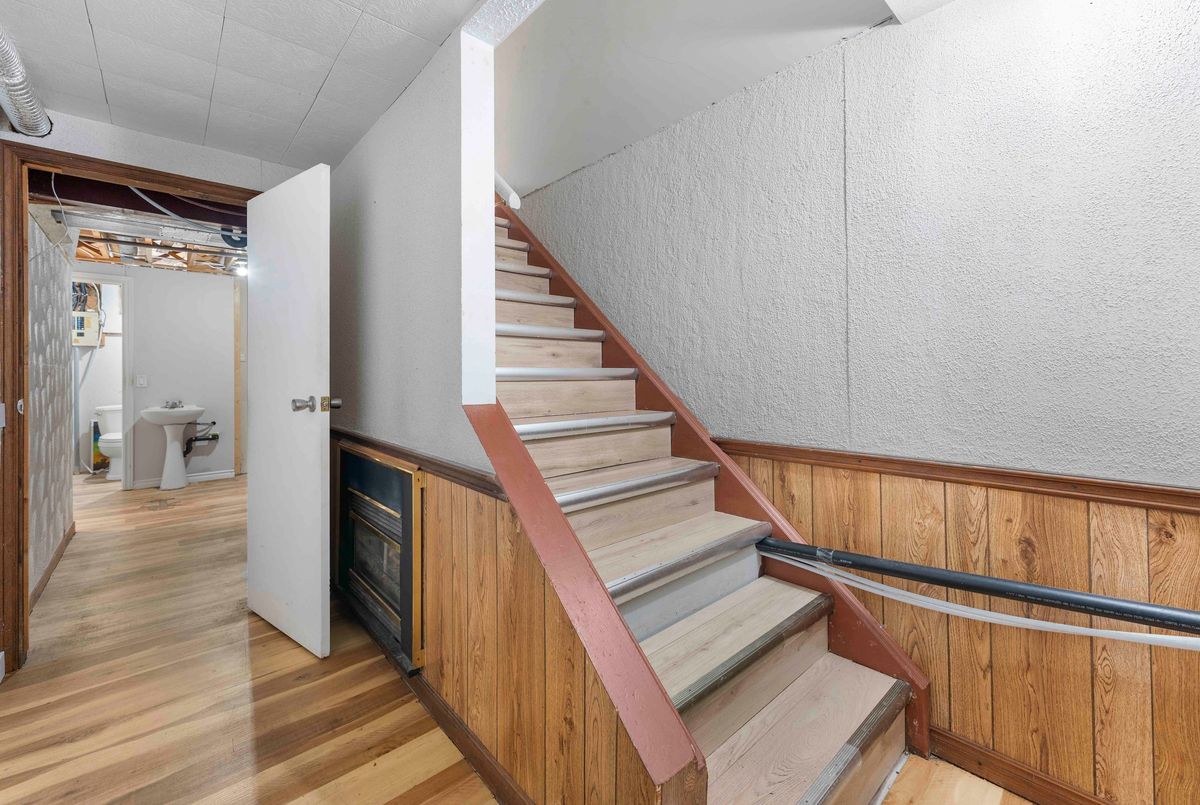 2-405 Keats Way 2-405 Keats Way Waterloo