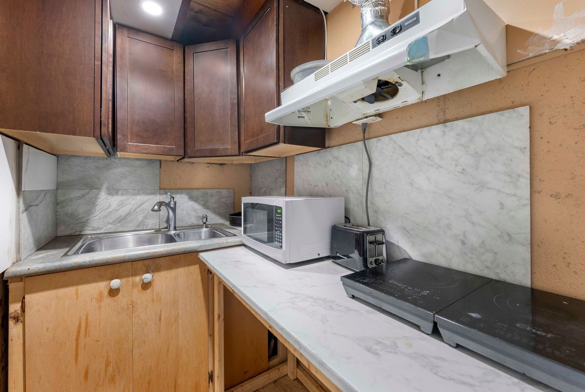 2-405 Keats Way 2-405 Keats Way Waterloo