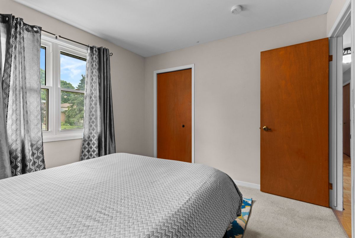 img-gallery