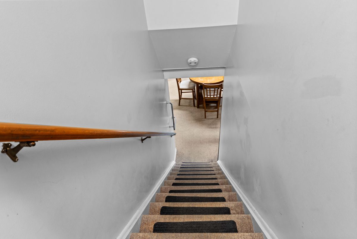 img-gallery
