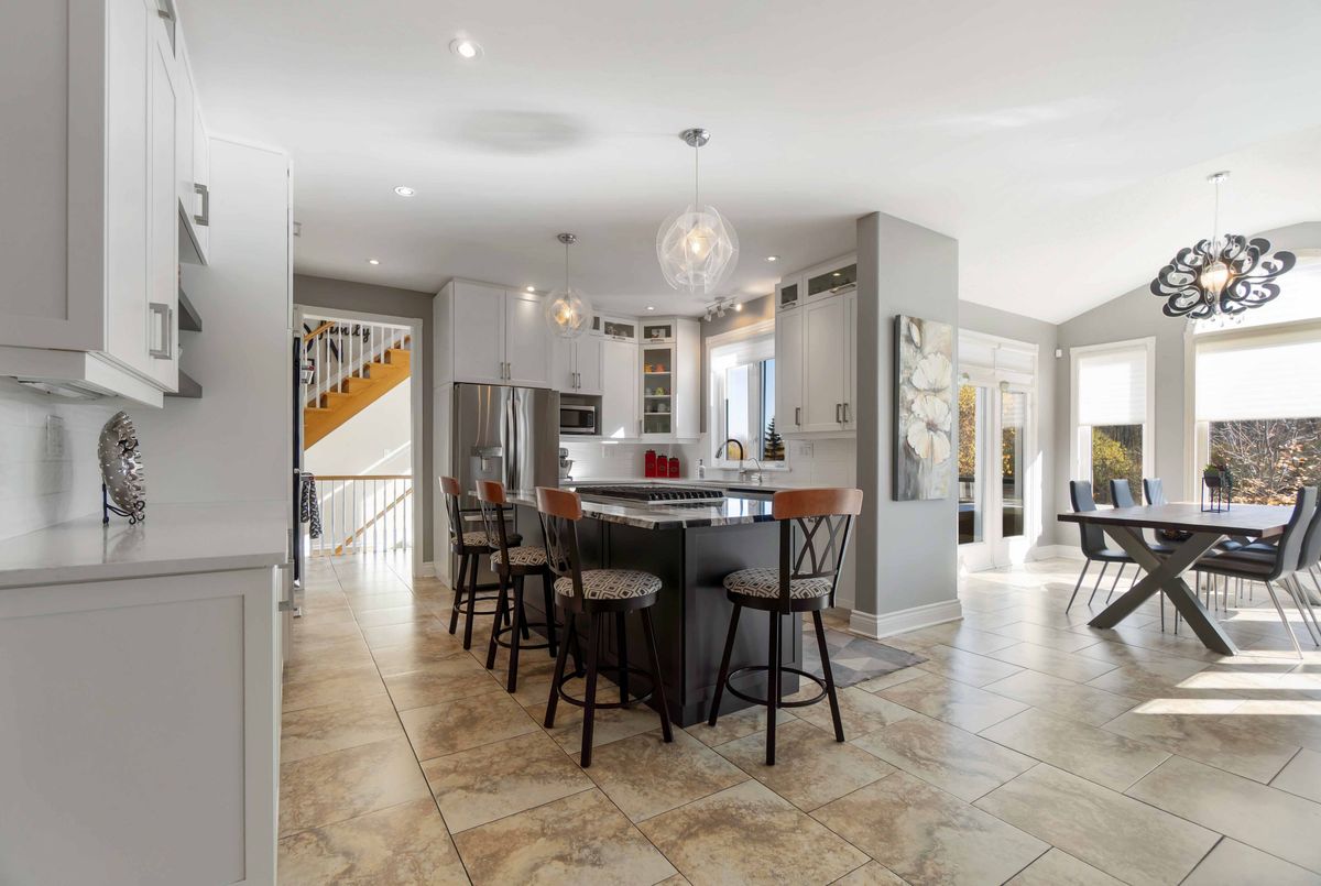 137 Goodman Drive 137 Goodman Drive Kanata