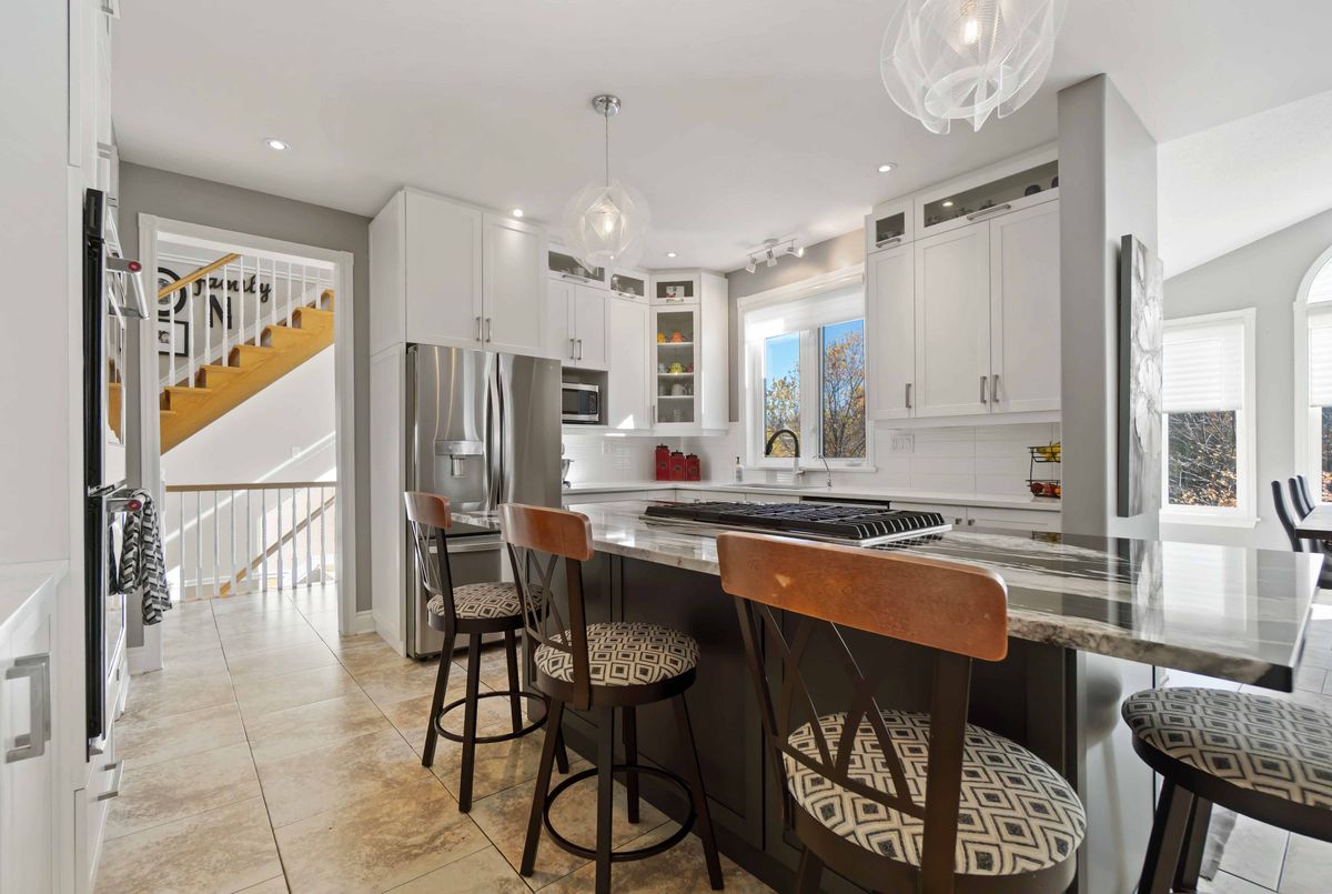 137 Goodman Drive 137 Goodman Drive Kanata