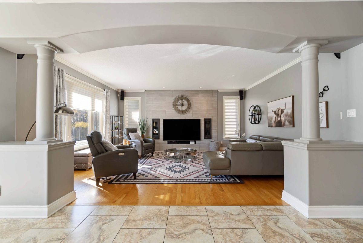 137 Goodman Drive 137 Goodman Drive Kanata