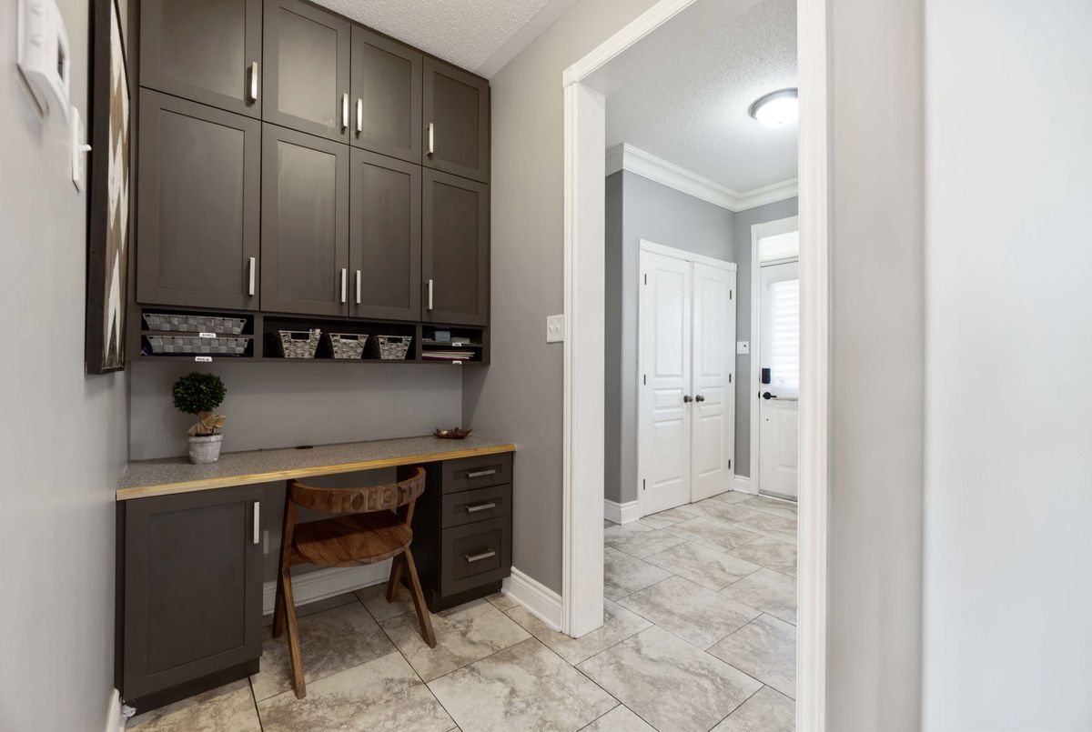 137 Goodman Drive 137 Goodman Drive Kanata