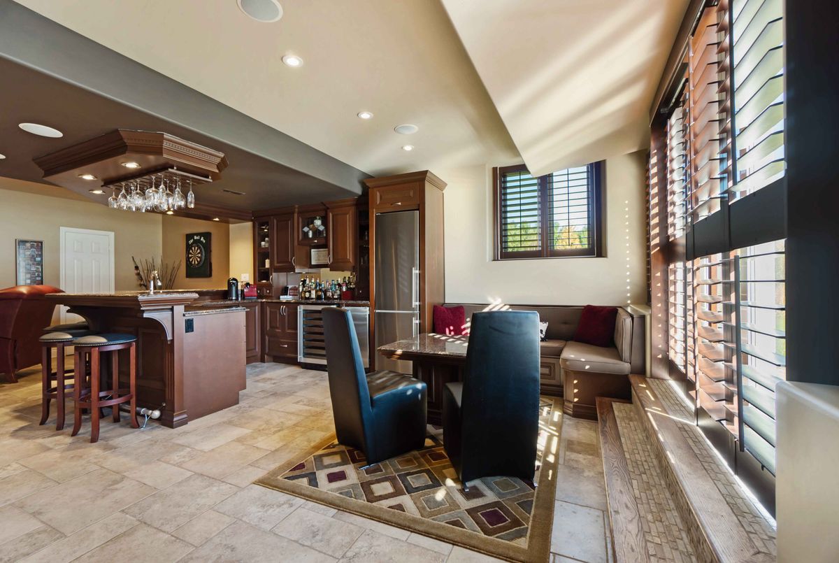 137 Goodman Drive 137 Goodman Drive Kanata