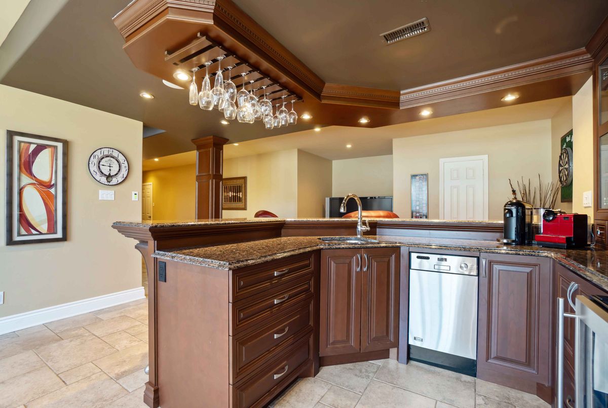 137 Goodman Drive 137 Goodman Drive Kanata