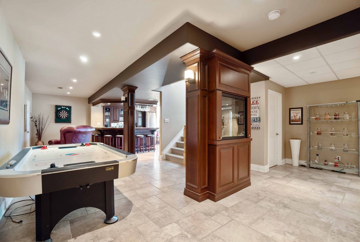 137 Goodman Drive 137 Goodman Drive Kanata