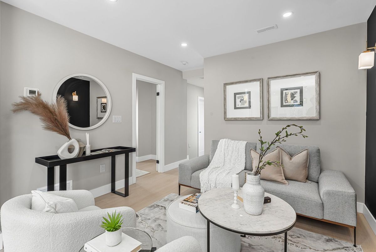 56 East 34th Street 56 East 34th Street Hamilton