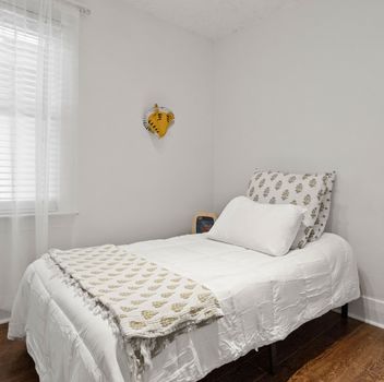 Residential Freehold 872 Lovett Street London East For {
  "AboveGradeFinishedArea": 0,
  "AboveGradeFinishedAreaSource": "",
  "AboveGradeFinishedAreaUnits": "",
  "Acreage": "",
  "Active": true,
  "Address": "872 Lovett Street",
  "AirConditioning": "Central Air",
  "AirConditioningYN": false,
  "Amps": "",
  "Appliances": "",
  "ApproxAge": "",
  "ApproxSquareFootage": "700-1100",
  "Area": "Middlesex",
  "AssessmentYear": "",
  "AssignmentYN": false,
  "AssociationAmenities": "",
  "AssociationFee": "",
  "AssociationFeeIncludes": "",
  "AssociationName": "",
  "AssociationYN": false,
  "Balcony": "",
  "Basement": "Full, Finished",
  "BasementYN": false,
  "BathroomsFull": 0,
  "BathroomsHalf": 0,
  "Bedrooms": 3,
  "BedroomsDisplay": "3",
  "BedroomsPlus": 0,
  "BedroomsTotal": 3,
  "BelowGradeFinishedArea": 0,
  "BelowGradeFinishedAreaSource": "",
  "BelowGradeFinishedAreaUnits": "",
  "Board": "Toronto Regional Real Estate Board",
  "BuilderName": "",
  "BuildingAreaTotal": "",
  "BuildingAreaUnits": "",
  "BuildingName": "",
  "BusinessName": "",
  "BusinessType": "",
  "BuyerAgencyCompensation": "2% + HST",
  "BuyerAgencyCompensationType": "",
  "BuyerAgentAOR": "",
  "BuyerAgentEmail": "",
  "BuyerAgentFullName": "",
  "BuyerAgentId": "",
  "BuyerAgentMlsId": "",
  "BuyerAgentPhone": "",
  "BuyerOfficeId": "",
  "BuyerOfficeMlsId": "",
  "BuyerOfficeName": "",
  "BuyerOfficePhone": "",
  "CarportSpaces": 0,
  "Category": "MLS",
  "ChattelsYN": false,
  "City": "London East",
  "ClassSearch": "Residential",
  "CoListAgentDesignation": "",
  "CoListAgentEmail": "",
  "CoListAgentID": "",
  "CoListAgentMLSID": "",
  "CoListAgentName": "",
  "CoListAgentPhone": "",
  "CoListOfficeID": "",
  "CoListOfficeMLSID": "",
  "CoListOfficeName": "CENTURY 21 FIRST CANADIAN CORP",
  "CommercialCondoFee": "",
  "CommercialCondoFeeFrequency": "",
  "CommercialCondoFees": "",
  "Commission": "2% + HST",
  "Community": "East L",
  "CommunityFeatures": "",
  "Condition": "",
  "ConditionOfSale": "",
  "CondoCorpNumber": "",
  "ConsentToAdvertiseYN": false,
  "ConstructionMaterials": "Brick, Wood ",
  "ContactAfterExpiryYN": false,
  "ContractDate": "2025-12-04T00:00:00",
  "Cooling": "Central Air",
  "CoolingYN": false,
  "Country": "CA",
  "CoverPhoto": "https://media.remarketer.ca/PROPTX/X12601494-1.jpg?tr=di-propertynoimage_pj5ksb5iM,f-jpg,q-90",
  "CrossStreet": "Rectory Street and Lovett Street",
  "DaysOnMarket": 0,
  "DepositRequired": "",
  "Directions": "Heading North on Rectory Street, make a right onto Lovett Street. Continue on Lovett Street and 872 Lovett Street will be on your left.",
  "Disclosures": "",
  "DisplayAddress": "872 Lovett Street",
  "DisplayAddressYN": true,
  "DistributeToInternetYN": true,
  "Drive": "",
  "Electric": "Yes",
  "ElectricExpense": "",
  "ElectricOnPropertyYN": false,
  "ElectricYN": true,
  "ElementarySchool": "",
  "ElevatorYN": false,
  "Exclusions": "None",
  "Expenses": "",
  "ExpiryDate": "2026-06-30T00:00:00",
  "Exposure": "",
  "Exterior": "",
  "ExteriorFeatures": "Porch, Landscaped",
  "Extras": "",
  "FamilyRoom": "",
  "FireplaceTotal": 0,
  "FireplaceYN": false,
  "Flooring": "",
  "FloorPlans": "",
  "FoundationDetails": "Concrete Block",
  "Franchise": "",
  "FranchiseYN": false,
  "FurnishedYN": false,
  "GarageSpaces": 0,
  "GarageType": "None",
  "GarageYN": false,
  "GasYN": true,
  "Geometry": {
    "lon": -81.218304,
    "lat": 42.983471
  },
  "GymYN": false,
  "HeatingYN": false,
  "HeatSource": "Gas",
  "HeatType": "Forced Air",
  "HighSchool": "",
  "HoldoverDays": "60",
  "id": "X12601494_PROPTX",
  "IDX": "Y",
  "IDXYN": true,
  "Inclusions": "Refrigerator, Stove, Washer, Dryer, Dishwasher",
  "InteriorFeatures": "Storage, Primary Bedroom - Main Floor, Guest Accommodations, In-Law Capability, Carpet Free",
  "Kitchens": 2,
  "KitchensPlus": 0,
  "LandLeaseAmount": "",
  "LandLeaseYN": false,
  "LastStatus": "Ext",
  "Latitude": 42.983471,
  "LaundryFeatures": "",
  "LaundryLevel": "Lower Level",
  "Lease": "",
  "LeaseAgreement": "",
  "LeaseAgreementYN": false,
  "LeaseFrequency": "",
  "LeaseTerm": "",
  "LegalDescription": "",
  "Level": "",
  "ListAgentDesignation": "",
  "ListAgentEmail": "",
  "ListAgentID": "",
  "ListAgentMLSID": "",
  "ListAgentName": "",
  "ListAgentPhone": "",
  "ListAOR": "London and St. Thomas Association of REALTORS",
  "ListBrokerage": "CENTURY 21 FIRST CANADIAN CORP",
  "ListingEntryDate": "2025-12-04T17:19:30",
  "ListingId": "X12601494",
  "ListingKey": "X12601494",
  "ListOfficeID": "",
  "ListOfficeMLSID": "",
  "ListOfficePhone": "",
  "ListPrice": 424900,
  "ListPricePerUnit": 0,
  "ListPriceUnit": "",
  "LivingArea": "700-1100",
  "LivingAreaSource": "",
  "LivingAreaUnits": "",
  "Locker": "",
  "Longitude": -81.218304,
  "LotDepth": 80.04,
  "LotFeatures": "",
  "LotFront": 29.5,
  "LotIrregularities": "",
  "LotShape": "",
  "LotSizeArea": "2360",
  "LotSizeAreaUnits": "",
  "LotSizeCode": "Feet",
  "LotSizeDimensions": "",
  "Maintenance": "",
  "Media": [],
  "MediaChangeTimestamp": "2025-12-04T17:19:31",
  "MLS": "X12601494",
  "MLSLastStatus": "Extension",
  "MLSNumber": "X12601494",
  "MLSStatus": "Extension",
  "Municipality": "London East",
  "MunicipalityDistrict": "London East",
  "NewConstructionYN": false,
  "NumberOfBuildings": 0,
  "NumberOfUnitsTotal": 0,
  "OccupantType": "Owner",
  "OpenHouses": [],
  "OpenHouseYN": false,
  "OriginalPrice": 424900,
  "OwnershipType": "",
  "ParcelNumber": "083050020",
  "ParkingIncludedYN": false,
  "ParkingSpaces": 2,
  "PaymentFrequency": "",
  "PaymentMethod": "",
  "PetsPermitted": "",
  "PetsPermittedYN": false,
  "PhotoCount": 43,
  "PictureYN": false,
  "PoolFeatures": "None",
  "PoolYN": true,
  "PossessionDate": "",
  "PostalCode": "N5Z 1N5",
  "PreviousListPrice": 0,
  "PriceChange": false,
  "PriorMlsStatus": "New",
  "PrivateEntrance": "",
  "PrivateEntranceYN": false,
  "PrivateRemarks": "",
  "PropertyAttachedYN": false,
  "PropertyCondition": "",
  "PropertyFeatures": "Public Transit, Park, Library, Place Of Worship, Fenced Yard",
  "PropertyManagementCompany": "",
  "PropertyStyleSearch": "Bungalow",
  "PropertySubType": "Detached",
  "PropertySubTypeSearch": "Single Family",
  "PropertyType": "Residential Freehold",
  "PropertyTypeSearch": "Residential",
  "Province": "ON",
  "PublicRemarks": "Welcome to 872 Lovett Street in London, Ontario, a charming, nearly century-old bungalow situated on a quiet corner in a family-friendly pocket, close to parks, schools, shopping, transit, and easy access to the 401. Built in 1926, this thoughtfully cared-for home blends cozy curb appeal with smart, modern updates, making it ideal for young couples seeking their first home or investors looking for a turn-key addition to their portfolio. With 3+1 bedrooms and 2 full bathrooms, this property offers both space and functionality for today's buyers. Inside, you will find a bright and welcoming living room alongside three comfortable bedrooms, all recently refreshed for a timeless and modern feel. The heart of the home, the kitchen, and the full bathroom were completely updated in 2022 with new countertops, sink, flooring, and fixtures, creating a space designed for both style and practicality. That same year, the basement was renovated and includes a versatile fourth bedroom, making the lower level perfect for cozy gatherings, a home office, or a guest space, featuring its own separate entrance. In 2023, further essential upgrades were completed, including a brand-new 200-amp electrical panel, new appliances, backyard fence replacement, and the installation of a damp-proof membrane to ensure long-term comfort and peace of mind. 872 Lovett Street seamlessly combines classic charm with modern efficiency, all within a peaceful and well-connected London location. Whether you are launching into homeownership or expanding your rental portfolio, this property offers dependable comfort, strong investment potential, and the perfect balance of character and convenience.",
  "RemarksForClients": "Welcome to 872 Lovett Street in London, Ontario, a charming, nearly century-old bungalow situated on a quiet corner in a family-friendly pocket, close to parks, schools, shopping, transit, and easy access to the 401. Built in 1926, this thoughtfully cared-for home blends cozy curb appeal with smart, modern updates, making it ideal for young couples seeking their first home or investors looking for a turn-key addition to their portfolio. With 3+1 bedrooms and 2 full bathrooms, this property offers both space and functionality for today's buyers. Inside, you will find a bright and welcoming living room alongside three comfortable bedrooms, all recently refreshed for a timeless and modern feel. The heart of the home, the kitchen, and the full bathroom were completely updated in 2022 with new countertops, sink, flooring, and fixtures, creating a space designed for both style and practicality. That same year, the basement was renovated and includes a versatile fourth bedroom, making the lower level perfect for cozy gatherings, a home office, or a guest space, featuring its own separate entrance. In 2023, further essential upgrades were completed, including a brand-new 200-amp electrical panel, new appliances, backyard fence replacement, and the installation of a damp-proof membrane to ensure long-term comfort and peace of mind. 872 Lovett Street seamlessly combines classic charm with modern efficiency, all within a peaceful and well-connected London location. Whether you are launching into homeownership or expanding your rental portfolio, this property offers dependable comfort, strong investment potential, and the perfect balance of character and convenience.",
  "Restricted": false,
  "RetirementYN": false,
  "RoadFrontageType": "",
  "RoadSurfaceType": "",
  "RollNumber": "393605007005200",
  "Roof": "Shingles",
  "Rooms": [],
  "RoomsAboveGrade": 8,
  "RoomsBelowGrade": 5,
  "RoomsTotal": 0,
  "RoomsYN": false,
  "RTimestampSql": "2026-03-31T04:05:06.03",
  "SaleLease": "Sale",
  "SalesBrochure": "",
  "Sauna": "",
  "SaunaYN": false,
  "Sewers": "Sewer",
  "ShowingInstruction": "Showing System",
  "SignOnPropertyYN": true,
  "Sold": false,
  "SoldPrice": 0,
  "Source": "PROPTX",
  "SourceSystemID": "A00001796",
  "SpaFeatures": "",
  "SpaYN": false,
  "SPLP": 100,
  "SqFtRangeMax": 1100,
  "SqFtRangeMin": 700,
  "SqFtTotal": 0,
  "StandardStatus": "Active",
  "Status": "A",
  "Stories": "",
  "StoriesTotal": "",
  "StreetAbbreviation": "",
  "StreetDirection": "",
  "StreetName": "Lovett",
  "StreetNumber": "872",
  "StreetSuffix": "Street",
  "StreetSuffixCode": "",
  "StructureType": "",
  "Style": "Bungalow",
  "SubLeaseYN": false,
  "Summary": "listingkey:X12601494 | mls_number:X12601494 | address:872 Lovett Street, London East, ON N5Z 1N5 | community:East L | property_type:Residential Freehold | property_subtype:Detached | building_type:Detached | building_style:Bungalow | list_price:424900 | list_date:12/4/2025 5:19:30 PM | sold_price:0 | bed:3 | bath:2 | active:True | sold:False | source:PROPTX | transaction:Sale | listing_office:CENTURY 21 FIRST CANADIAN CORP | thumbnail:https://media.remarketer.ca/PROPTX/X12601494-1.jpg?tr=di-propertynoimage_pj5ksb5iM,f-jpg,w-600,h-600,q-90,c-maintain_ratio,fo-center",
  "SurveyType": "None",
  "SurveyYear": "",
  "SurveyYN": false,
  "TaxAssessedValue": "",
  "Taxes": 2028,
  "TaxLegalDescription": "PT LTS 10 & 11 PLAN 432(3RD) AS IN LC106070; S/T & T/W LC106070 LONDON",
  "TaxYear": "2025",
  "TenantPays": "",
  "Thumbnail": "https://media.remarketer.ca/PROPTX/X12601494-1.jpg?tr=di-propertynoimage_pj5ksb5iM,f-jpg,w-600,h-600,q-90,c-maintain_ratio,fo-center",
  "TimeShareYN": false,
  "TimestampSql": "2026-03-31T03:50:21",
  "TMI": "",
  "TotalArea": "",
  "TotalAreaUnit": "",
  "TotalParkingSpaces": 2,
  "Type": "Detached",
  "TypeSearch": "Detached",
  "UFFI": "",
  "UnitNumber": "",
  "Units": "",
  "UnparsedAddress": "872 Lovett Street, London East, ON N5Z 1N5",
  "Use": "",
  "Utilities": "",
  "UtilityExpenses": "",
  "View": "",
  "VirtualTour3DURL": "",
  "VirtualTourURL": "",
  "VirtualTourURLUnbranded": "",
  "Volts": "",
  "Warranty": "",
  "WarrantyYN": false,
  "Washrooms": 2,
  "Water": "Municipal",
  "WaterBodyName": "",
  "WaterBodyType": "",
  "WaterExpense": "",
  "Waterfront": "",
  "WaterFrontage": "",
  "WaterFrontageFt": "",
  "WaterfrontYN": false,
  "WaterIncluded": "",
  "WaterSupplyTypes": "Municipal",
  "WaterView": "",
  "WaterYN": true,
  "WellCapacity": "",
  "WellCapacityUnits": "",
  "WellDepth": "",
  "WellDepthUnits": "",
  "Winterized": "",
  "YearBuilt": "",
  "Zoning": "R2-2"
}.(string)property[