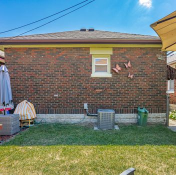Residential Freehold 872 Lovett Street London East For {
  "AboveGradeFinishedArea": 0,
  "AboveGradeFinishedAreaSource": "",
  "AboveGradeFinishedAreaUnits": "",
  "Acreage": "",
  "Active": true,
  "Address": "872 Lovett Street",
  "AirConditioning": "Central Air",
  "AirConditioningYN": false,
  "Amps": "",
  "Appliances": "",
  "ApproxAge": "",
  "ApproxSquareFootage": "700-1100",
  "Area": "Middlesex",
  "AssessmentYear": "",
  "AssignmentYN": false,
  "AssociationAmenities": "",
  "AssociationFee": "",
  "AssociationFeeIncludes": "",
  "AssociationName": "",
  "AssociationYN": false,
  "Balcony": "",
  "Basement": "Full, Finished",
  "BasementYN": false,
  "BathroomsFull": 0,
  "BathroomsHalf": 0,
  "Bedrooms": 3,
  "BedroomsDisplay": "3",
  "BedroomsPlus": 0,
  "BedroomsTotal": 3,
  "BelowGradeFinishedArea": 0,
  "BelowGradeFinishedAreaSource": "",
  "BelowGradeFinishedAreaUnits": "",
  "Board": "Toronto Regional Real Estate Board",
  "BuilderName": "",
  "BuildingAreaTotal": "",
  "BuildingAreaUnits": "",
  "BuildingName": "",
  "BusinessName": "",
  "BusinessType": "",
  "BuyerAgencyCompensation": "2% + HST",
  "BuyerAgencyCompensationType": "",
  "BuyerAgentAOR": "",
  "BuyerAgentEmail": "",
  "BuyerAgentFullName": "",
  "BuyerAgentId": "",
  "BuyerAgentMlsId": "",
  "BuyerAgentPhone": "",
  "BuyerOfficeId": "",
  "BuyerOfficeMlsId": "",
  "BuyerOfficeName": "",
  "BuyerOfficePhone": "",
  "CarportSpaces": 0,
  "Category": "MLS",
  "ChattelsYN": false,
  "City": "London East",
  "ClassSearch": "Residential",
  "CoListAgentDesignation": "",
  "CoListAgentEmail": "",
  "CoListAgentID": "",
  "CoListAgentMLSID": "",
  "CoListAgentName": "",
  "CoListAgentPhone": "",
  "CoListOfficeID": "",
  "CoListOfficeMLSID": "",
  "CoListOfficeName": "CENTURY 21 FIRST CANADIAN CORP",
  "CommercialCondoFee": "",
  "CommercialCondoFeeFrequency": "",
  "CommercialCondoFees": "",
  "Commission": "2% + HST",
  "Community": "East L",
  "CommunityFeatures": "",
  "Condition": "",
  "ConditionOfSale": "",
  "CondoCorpNumber": "",
  "ConsentToAdvertiseYN": false,
  "ConstructionMaterials": "Brick, Wood ",
  "ContactAfterExpiryYN": false,
  "ContractDate": "2025-12-04T00:00:00",
  "Cooling": "Central Air",
  "CoolingYN": false,
  "Country": "CA",
  "CoverPhoto": "https://media.remarketer.ca/PROPTX/X12601494-1.jpg?tr=di-propertynoimage_pj5ksb5iM,f-jpg,q-90",
  "CrossStreet": "Rectory Street and Lovett Street",
  "DaysOnMarket": 0,
  "DepositRequired": "",
  "Directions": "Heading North on Rectory Street, make a right onto Lovett Street. Continue on Lovett Street and 872 Lovett Street will be on your left.",
  "Disclosures": "",
  "DisplayAddress": "872 Lovett Street",
  "DisplayAddressYN": true,
  "DistributeToInternetYN": true,
  "Drive": "",
  "Electric": "Yes",
  "ElectricExpense": "",
  "ElectricOnPropertyYN": false,
  "ElectricYN": true,
  "ElementarySchool": "",
  "ElevatorYN": false,
  "Exclusions": "None",
  "Expenses": "",
  "ExpiryDate": "2026-06-30T00:00:00",
  "Exposure": "",
  "Exterior": "",
  "ExteriorFeatures": "Porch, Landscaped",
  "Extras": "",
  "FamilyRoom": "",
  "FireplaceTotal": 0,
  "FireplaceYN": false,
  "Flooring": "",
  "FloorPlans": "",
  "FoundationDetails": "Concrete Block",
  "Franchise": "",
  "FranchiseYN": false,
  "FurnishedYN": false,
  "GarageSpaces": 0,
  "GarageType": "None",
  "GarageYN": false,
  "GasYN": true,
  "Geometry": {
    "lon": -81.218304,
    "lat": 42.983471
  },
  "GymYN": false,
  "HeatingYN": false,
  "HeatSource": "Gas",
  "HeatType": "Forced Air",
  "HighSchool": "",
  "HoldoverDays": "60",
  "id": "X12601494_PROPTX",
  "IDX": "Y",
  "IDXYN": true,
  "Inclusions": "Refrigerator, Stove, Washer, Dryer, Dishwasher",
  "InteriorFeatures": "Storage, Primary Bedroom - Main Floor, Guest Accommodations, In-Law Capability, Carpet Free",
  "Kitchens": 2,
  "KitchensPlus": 0,
  "LandLeaseAmount": "",
  "LandLeaseYN": false,
  "LastStatus": "Ext",
  "Latitude": 42.983471,
  "LaundryFeatures": "",
  "LaundryLevel": "Lower Level",
  "Lease": "",
  "LeaseAgreement": "",
  "LeaseAgreementYN": false,
  "LeaseFrequency": "",
  "LeaseTerm": "",
  "LegalDescription": "",
  "Level": "",
  "ListAgentDesignation": "",
  "ListAgentEmail": "",
  "ListAgentID": "",
  "ListAgentMLSID": "",
  "ListAgentName": "",
  "ListAgentPhone": "",
  "ListAOR": "London and St. Thomas Association of REALTORS",
  "ListBrokerage": "CENTURY 21 FIRST CANADIAN CORP",
  "ListingEntryDate": "2025-12-04T17:19:30",
  "ListingId": "X12601494",
  "ListingKey": "X12601494",
  "ListOfficeID": "",
  "ListOfficeMLSID": "",
  "ListOfficePhone": "",
  "ListPrice": 424900,
  "ListPricePerUnit": 0,
  "ListPriceUnit": "",
  "LivingArea": "700-1100",
  "LivingAreaSource": "",
  "LivingAreaUnits": "",
  "Locker": "",
  "Longitude": -81.218304,
  "LotDepth": 80.04,
  "LotFeatures": "",
  "LotFront": 29.5,
  "LotIrregularities": "",
  "LotShape": "",
  "LotSizeArea": "2360",
  "LotSizeAreaUnits": "",
  "LotSizeCode": "Feet",
  "LotSizeDimensions": "",
  "Maintenance": "",
  "Media": [],
  "MediaChangeTimestamp": "2025-12-04T17:19:31",
  "MLS": "X12601494",
  "MLSLastStatus": "Extension",
  "MLSNumber": "X12601494",
  "MLSStatus": "Extension",
  "Municipality": "London East",
  "MunicipalityDistrict": "London East",
  "NewConstructionYN": false,
  "NumberOfBuildings": 0,
  "NumberOfUnitsTotal": 0,
  "OccupantType": "Owner",
  "OpenHouses": [],
  "OpenHouseYN": false,
  "OriginalPrice": 424900,
  "OwnershipType": "",
  "ParcelNumber": "083050020",
  "ParkingIncludedYN": false,
  "ParkingSpaces": 2,
  "PaymentFrequency": "",
  "PaymentMethod": "",
  "PetsPermitted": "",
  "PetsPermittedYN": false,
  "PhotoCount": 43,
  "PictureYN": false,
  "PoolFeatures": "None",
  "PoolYN": true,
  "PossessionDate": "",
  "PostalCode": "N5Z 1N5",
  "PreviousListPrice": 0,
  "PriceChange": false,
  "PriorMlsStatus": "New",
  "PrivateEntrance": "",
  "PrivateEntranceYN": false,
  "PrivateRemarks": "",
  "PropertyAttachedYN": false,
  "PropertyCondition": "",
  "PropertyFeatures": "Public Transit, Park, Library, Place Of Worship, Fenced Yard",
  "PropertyManagementCompany": "",
  "PropertyStyleSearch": "Bungalow",
  "PropertySubType": "Detached",
  "PropertySubTypeSearch": "Single Family",
  "PropertyType": "Residential Freehold",
  "PropertyTypeSearch": "Residential",
  "Province": "ON",
  "PublicRemarks": "Welcome to 872 Lovett Street in London, Ontario, a charming, nearly century-old bungalow situated on a quiet corner in a family-friendly pocket, close to parks, schools, shopping, transit, and easy access to the 401. Built in 1926, this thoughtfully cared-for home blends cozy curb appeal with smart, modern updates, making it ideal for young couples seeking their first home or investors looking for a turn-key addition to their portfolio. With 3+1 bedrooms and 2 full bathrooms, this property offers both space and functionality for today's buyers. Inside, you will find a bright and welcoming living room alongside three comfortable bedrooms, all recently refreshed for a timeless and modern feel. The heart of the home, the kitchen, and the full bathroom were completely updated in 2022 with new countertops, sink, flooring, and fixtures, creating a space designed for both style and practicality. That same year, the basement was renovated and includes a versatile fourth bedroom, making the lower level perfect for cozy gatherings, a home office, or a guest space, featuring its own separate entrance. In 2023, further essential upgrades were completed, including a brand-new 200-amp electrical panel, new appliances, backyard fence replacement, and the installation of a damp-proof membrane to ensure long-term comfort and peace of mind. 872 Lovett Street seamlessly combines classic charm with modern efficiency, all within a peaceful and well-connected London location. Whether you are launching into homeownership or expanding your rental portfolio, this property offers dependable comfort, strong investment potential, and the perfect balance of character and convenience.",
  "RemarksForClients": "Welcome to 872 Lovett Street in London, Ontario, a charming, nearly century-old bungalow situated on a quiet corner in a family-friendly pocket, close to parks, schools, shopping, transit, and easy access to the 401. Built in 1926, this thoughtfully cared-for home blends cozy curb appeal with smart, modern updates, making it ideal for young couples seeking their first home or investors looking for a turn-key addition to their portfolio. With 3+1 bedrooms and 2 full bathrooms, this property offers both space and functionality for today's buyers. Inside, you will find a bright and welcoming living room alongside three comfortable bedrooms, all recently refreshed for a timeless and modern feel. The heart of the home, the kitchen, and the full bathroom were completely updated in 2022 with new countertops, sink, flooring, and fixtures, creating a space designed for both style and practicality. That same year, the basement was renovated and includes a versatile fourth bedroom, making the lower level perfect for cozy gatherings, a home office, or a guest space, featuring its own separate entrance. In 2023, further essential upgrades were completed, including a brand-new 200-amp electrical panel, new appliances, backyard fence replacement, and the installation of a damp-proof membrane to ensure long-term comfort and peace of mind. 872 Lovett Street seamlessly combines classic charm with modern efficiency, all within a peaceful and well-connected London location. Whether you are launching into homeownership or expanding your rental portfolio, this property offers dependable comfort, strong investment potential, and the perfect balance of character and convenience.",
  "Restricted": false,
  "RetirementYN": false,
  "RoadFrontageType": "",
  "RoadSurfaceType": "",
  "RollNumber": "393605007005200",
  "Roof": "Shingles",
  "Rooms": [],
  "RoomsAboveGrade": 8,
  "RoomsBelowGrade": 5,
  "RoomsTotal": 0,
  "RoomsYN": false,
  "RTimestampSql": "2026-03-31T04:05:06.03",
  "SaleLease": "Sale",
  "SalesBrochure": "",
  "Sauna": "",
  "SaunaYN": false,
  "Sewers": "Sewer",
  "ShowingInstruction": "Showing System",
  "SignOnPropertyYN": true,
  "Sold": false,
  "SoldPrice": 0,
  "Source": "PROPTX",
  "SourceSystemID": "A00001796",
  "SpaFeatures": "",
  "SpaYN": false,
  "SPLP": 100,
  "SqFtRangeMax": 1100,
  "SqFtRangeMin": 700,
  "SqFtTotal": 0,
  "StandardStatus": "Active",
  "Status": "A",
  "Stories": "",
  "StoriesTotal": "",
  "StreetAbbreviation": "",
  "StreetDirection": "",
  "StreetName": "Lovett",
  "StreetNumber": "872",
  "StreetSuffix": "Street",
  "StreetSuffixCode": "",
  "StructureType": "",
  "Style": "Bungalow",
  "SubLeaseYN": false,
  "Summary": "listingkey:X12601494 | mls_number:X12601494 | address:872 Lovett Street, London East, ON N5Z 1N5 | community:East L | property_type:Residential Freehold | property_subtype:Detached | building_type:Detached | building_style:Bungalow | list_price:424900 | list_date:12/4/2025 5:19:30 PM | sold_price:0 | bed:3 | bath:2 | active:True | sold:False | source:PROPTX | transaction:Sale | listing_office:CENTURY 21 FIRST CANADIAN CORP | thumbnail:https://media.remarketer.ca/PROPTX/X12601494-1.jpg?tr=di-propertynoimage_pj5ksb5iM,f-jpg,w-600,h-600,q-90,c-maintain_ratio,fo-center",
  "SurveyType": "None",
  "SurveyYear": "",
  "SurveyYN": false,
  "TaxAssessedValue": "",
  "Taxes": 2028,
  "TaxLegalDescription": "PT LTS 10 & 11 PLAN 432(3RD) AS IN LC106070; S/T & T/W LC106070 LONDON",
  "TaxYear": "2025",
  "TenantPays": "",
  "Thumbnail": "https://media.remarketer.ca/PROPTX/X12601494-1.jpg?tr=di-propertynoimage_pj5ksb5iM,f-jpg,w-600,h-600,q-90,c-maintain_ratio,fo-center",
  "TimeShareYN": false,
  "TimestampSql": "2026-03-31T03:50:21",
  "TMI": "",
  "TotalArea": "",
  "TotalAreaUnit": "",
  "TotalParkingSpaces": 2,
  "Type": "Detached",
  "TypeSearch": "Detached",
  "UFFI": "",
  "UnitNumber": "",
  "Units": "",
  "UnparsedAddress": "872 Lovett Street, London East, ON N5Z 1N5",
  "Use": "",
  "Utilities": "",
  "UtilityExpenses": "",
  "View": "",
  "VirtualTour3DURL": "",
  "VirtualTourURL": "",
  "VirtualTourURLUnbranded": "",
  "Volts": "",
  "Warranty": "",
  "WarrantyYN": false,
  "Washrooms": 2,
  "Water": "Municipal",
  "WaterBodyName": "",
  "WaterBodyType": "",
  "WaterExpense": "",
  "Waterfront": "",
  "WaterFrontage": "",
  "WaterFrontageFt": "",
  "WaterfrontYN": false,
  "WaterIncluded": "",
  "WaterSupplyTypes": "Municipal",
  "WaterView": "",
  "WaterYN": true,
  "WellCapacity": "",
  "WellCapacityUnits": "",
  "WellDepth": "",
  "WellDepthUnits": "",
  "Winterized": "",
  "YearBuilt": "",
  "Zoning": "R2-2"
}.(string)property[