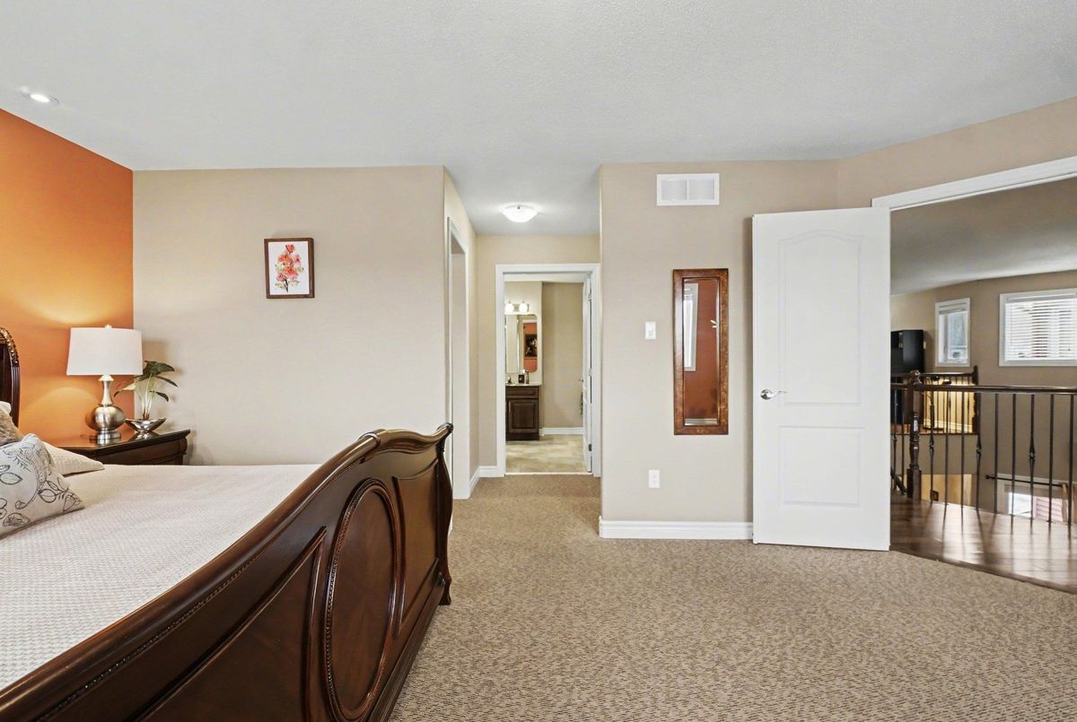 img-gallery