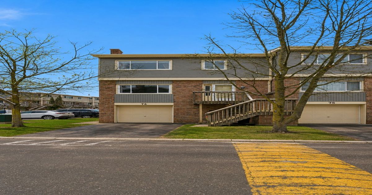 74-30 Green Valley Drive Kitchener
