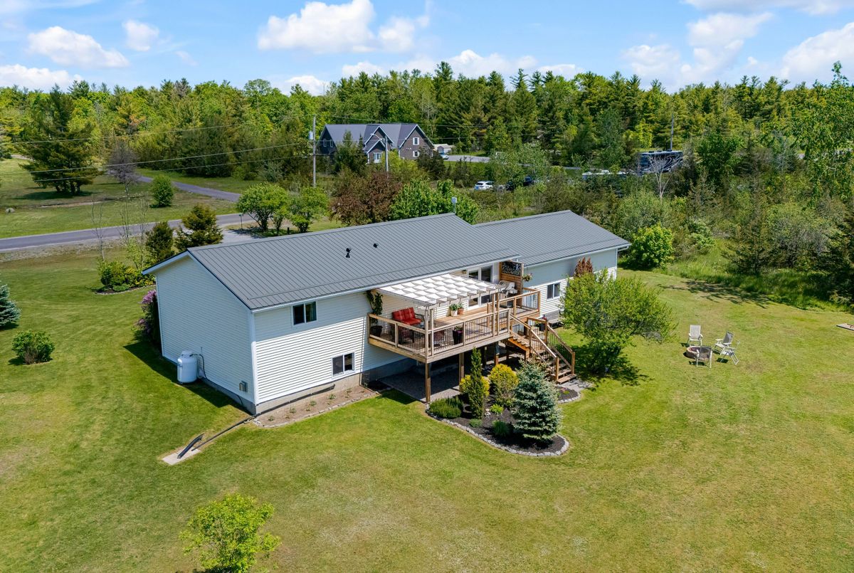 120 Pinecrest Road S 120 Pinecrest Road S Stone Mills