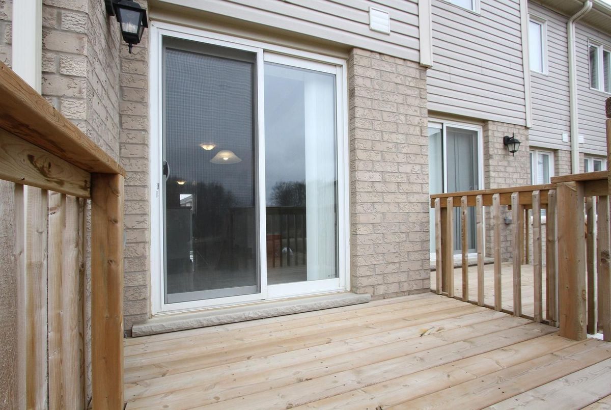 43 Longboat Run W 43 Longboat Run W Brantford