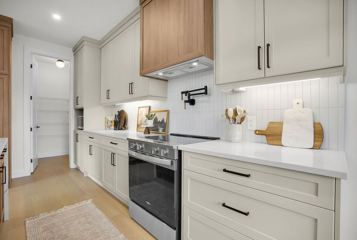 LOT 94 Darwin Crescent LOT 94 Darwin Crescent London South