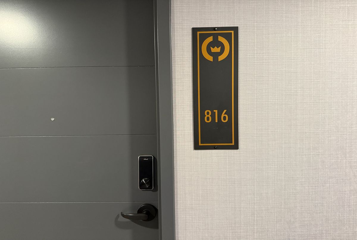 img-gallery