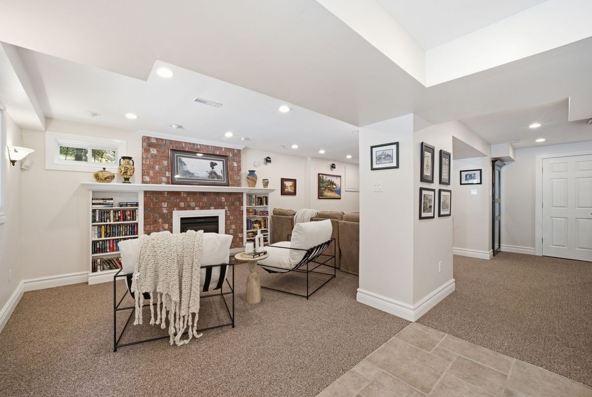 img-gallery
