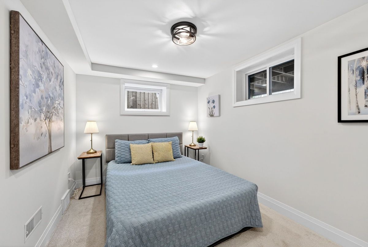 img-gallery