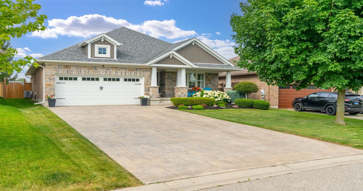 3 Sutherland Court St. Thomas