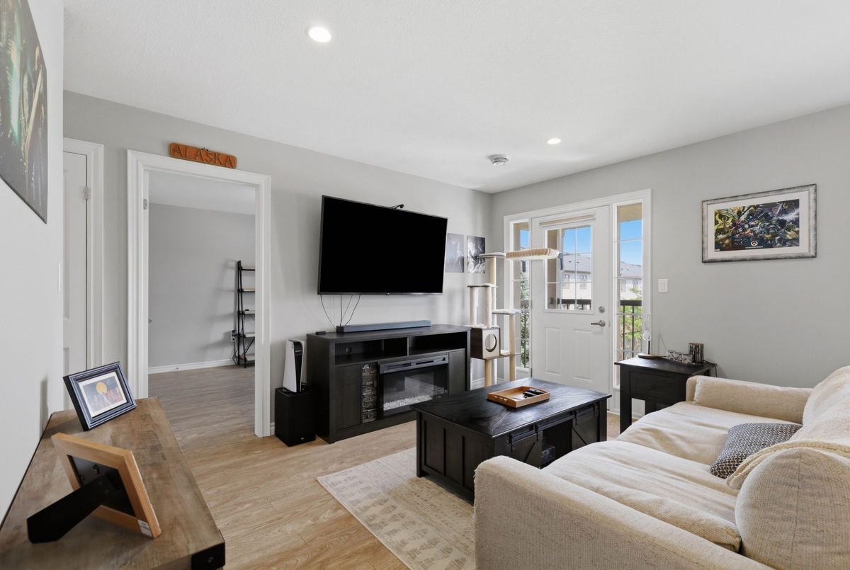 124-3320 Meadowgate Boulevard 124-3320 Meadowgate Boulevard London South
