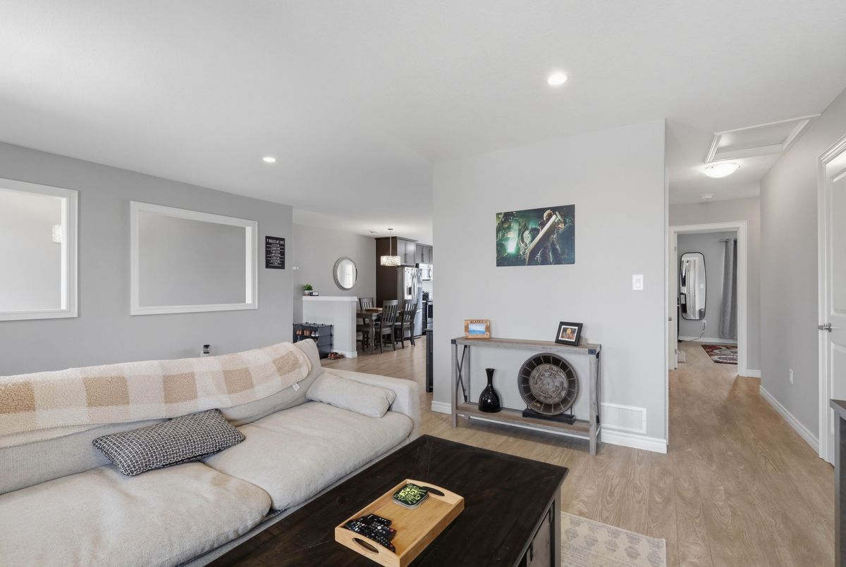 124-3320 Meadowgate Boulevard 124-3320 Meadowgate Boulevard London South