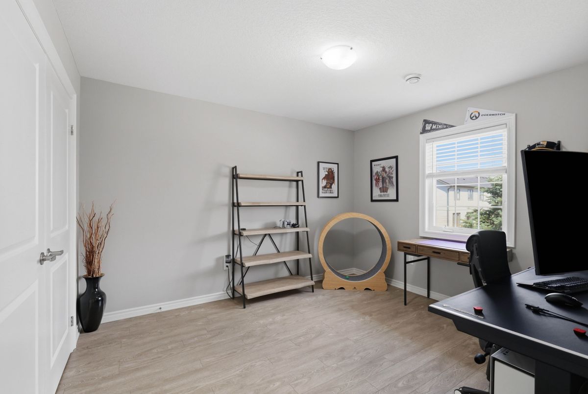 124-3320 Meadowgate Boulevard 124-3320 Meadowgate Boulevard London South
