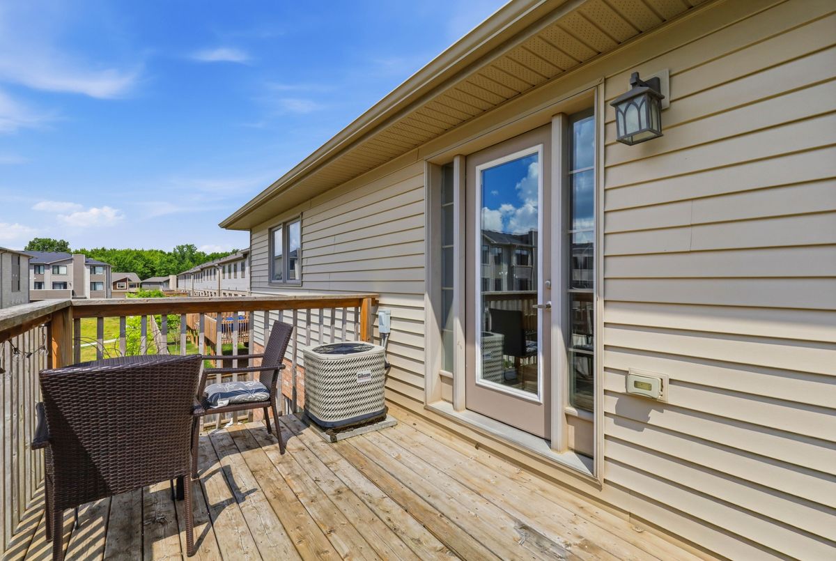124-3320 Meadowgate Boulevard 124-3320 Meadowgate Boulevard London South