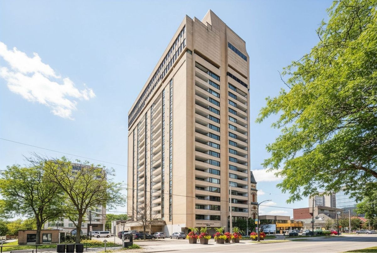 1705-389 Dundas Street W 1705-389 Dundas Street W London East