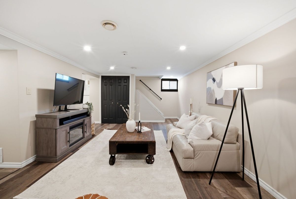 19 East 34th Street 19 East 34th Street Hamilton